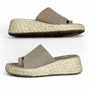Eileen Fisher Tarry Toe Loop Leather Taupe Gray Slide Espadrille Wedge Sandals